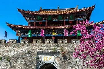 古城